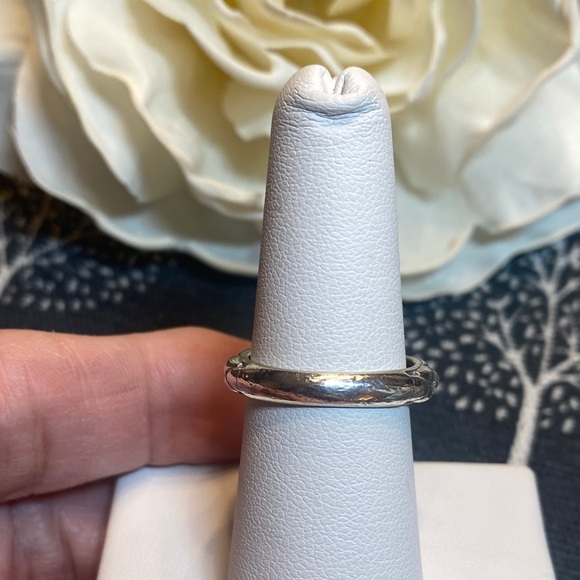 Effy Sterling Silver and 18K Ring with Light Green Gemstone😍Very Pretty! - Picture 6 of 11